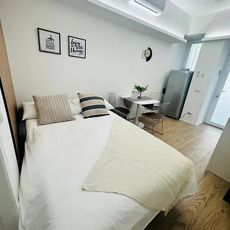 Loft Loreto/duomo شقة