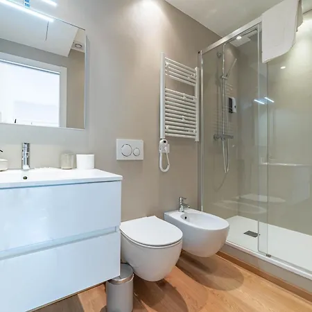 500 M From Corso Sempione, Close To Metro M5