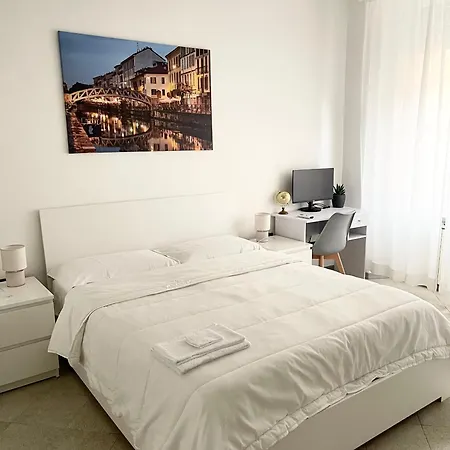 Bilocale Zona Navigli *