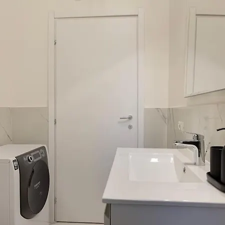 Akela Apartment-sansirostadium