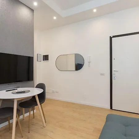 Akela Apartment-sansirostadium Appartamento