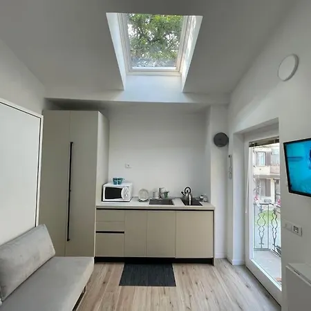 Apartament Grazioso Monolocale *