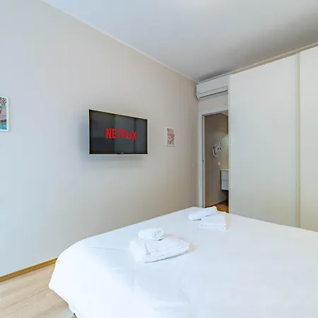 500 M From Corso Sempione, Close To Metro M5