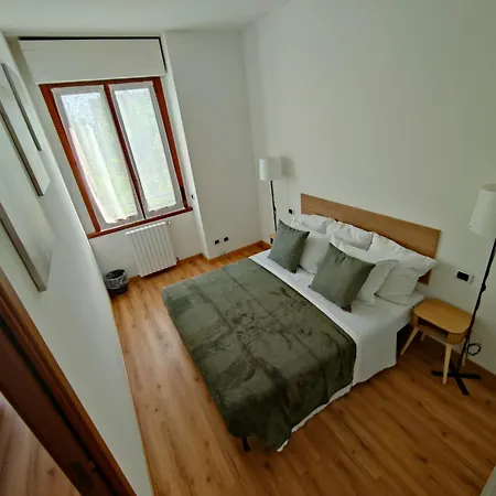 公寓 Short Rent Viale Corsica 米兰