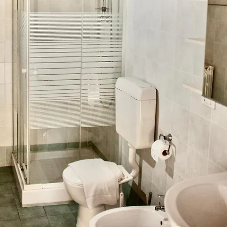 Apartment Big Skyview Goldoni - Duomo M4 Lin Airport *