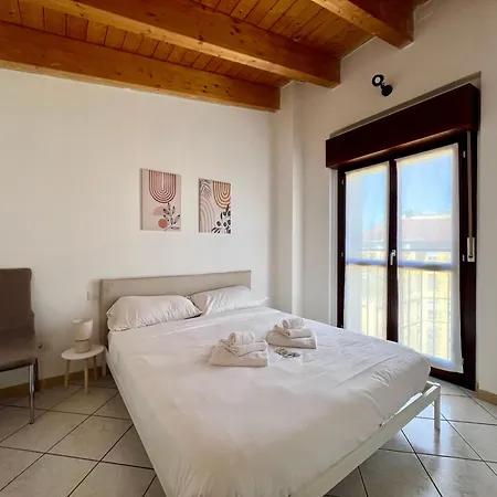 Big Skyview Goldoni - Duomo M4 Lin Airport Apartment Milan
