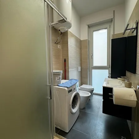 شقة With Airco, Wifi, Near Metro Station Brenta By Kibilu Affitti Brevi ميلان
