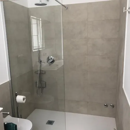 Missori Rose Garden View * Milano