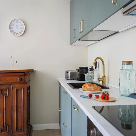 شقة The Rent - Charming In Pagano Area ميلان