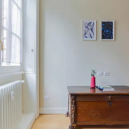 The Rent - Charming In Pagano Apartment