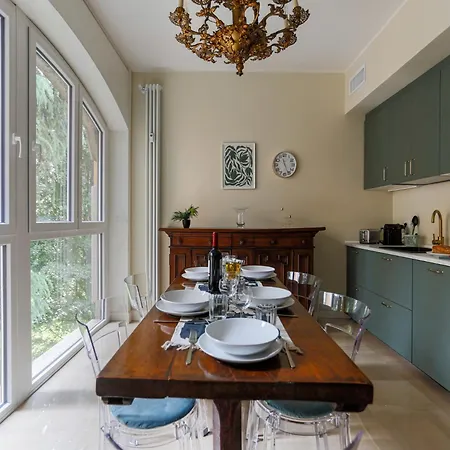 The Rent - Charming In Pagano Apartment