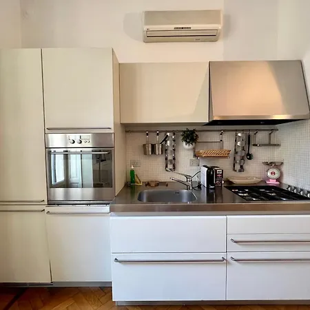 Big Design Volterra Apartment Milan