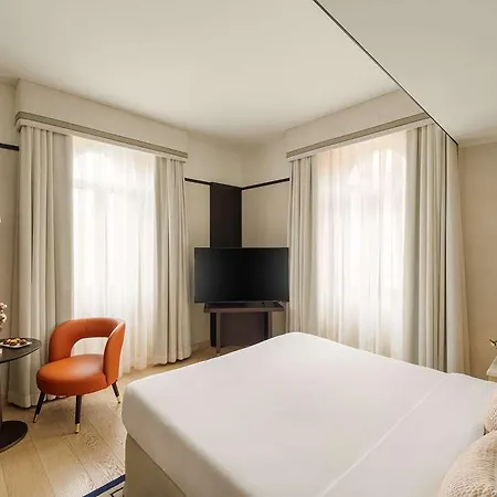 Park Hyatt 5*