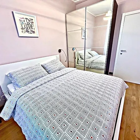 Relax - Navigli Apartmán