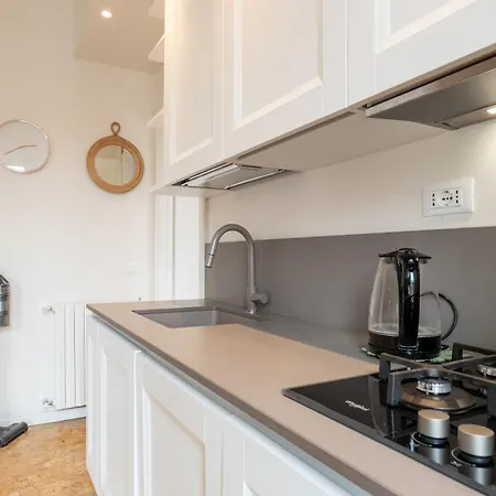 Amazing Floor 아파트 *