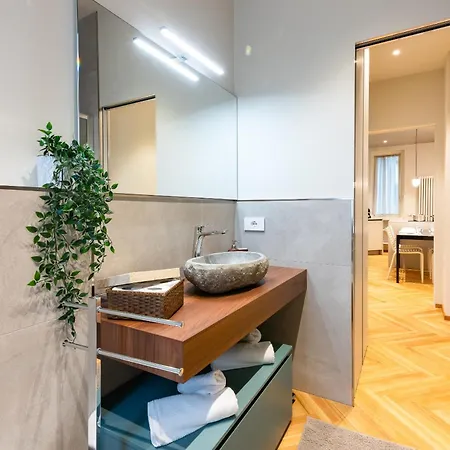 Апартаменты Elegant Design Apartmentduomo-naviglia/c E Wi-fi Милан