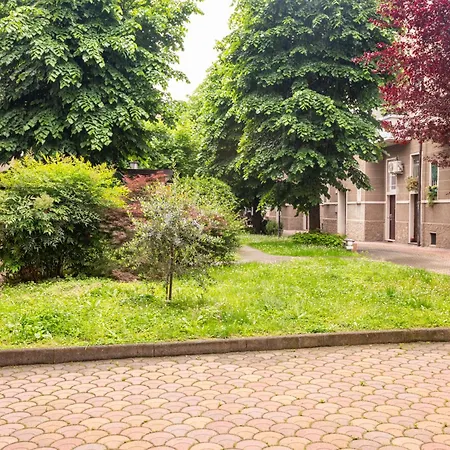 Da Serena Ai Navigli Lägenhet