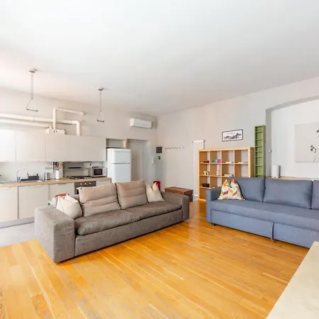 San Gregory Apartment