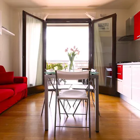 Bicocca Ultimo Piano Con Ampia Terrazza Apartman *