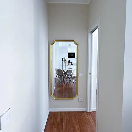 The Boutique - Duomo - Via Torino Apartment *