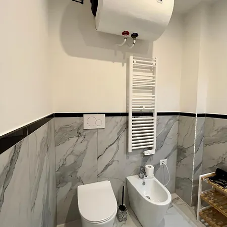 Residenza Elegante - A 5 Fermate Dal Duomo * 밀라노