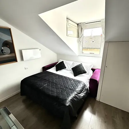 Purple House - Garibaldi Fs