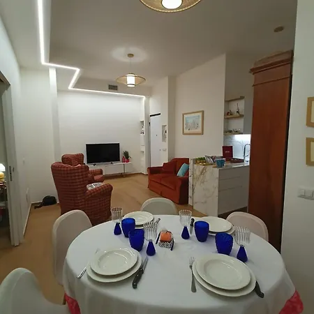 Apartment Maison Claire *