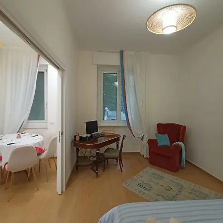 Apartment Maison Claire Milan