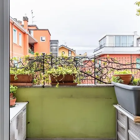 Apartament Host4u - Golfo Aranci, Beautiful In Mediolan