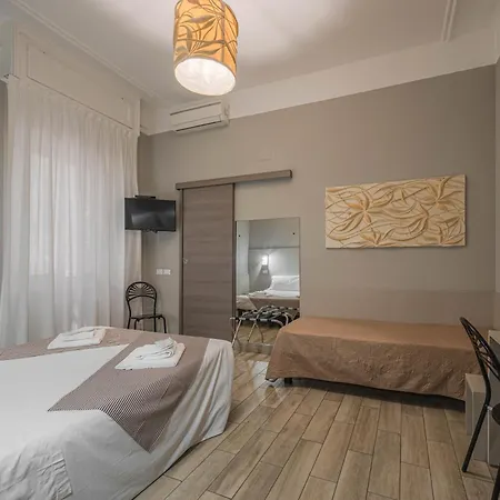 Hotel Bogart