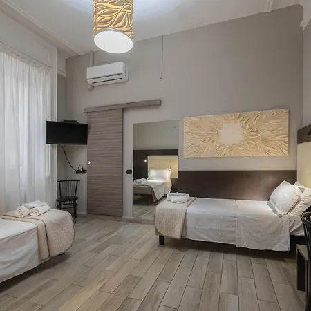 Bogart Hotel 2*