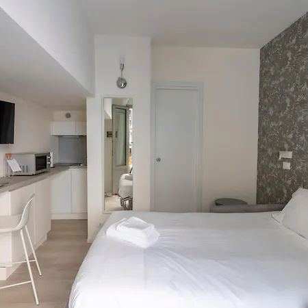 Apartment Italianway - The B Village Business