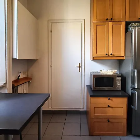 Sahi - Residenza Corso Italia Tre Camere, Due Bagni E Un Salone Mailand