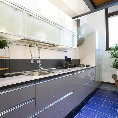 Industrial Loft * Mediolan