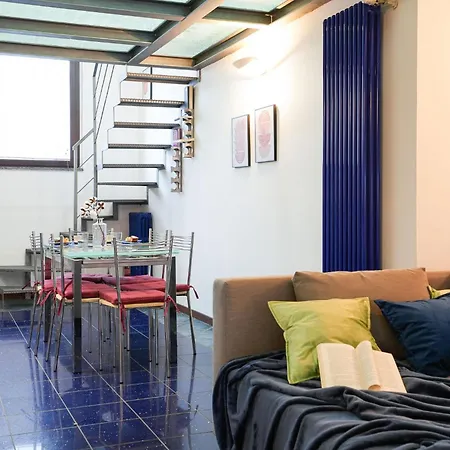 Апартаменты Industrial Loft