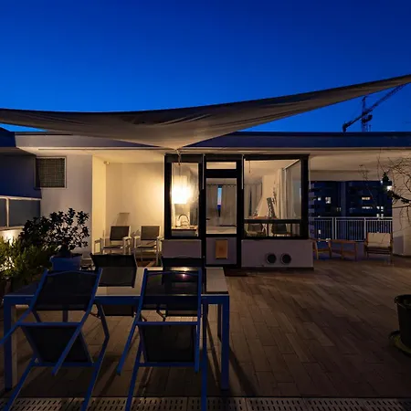 Апартаменты Loft Con Magnifica Terrazza In Zona Affori *