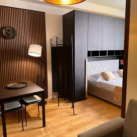 Maison D'anna Apartman *