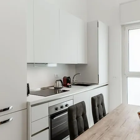 Appartement Free Parking - 1 Min Metro To Duomo - Loft Moderno Milaan