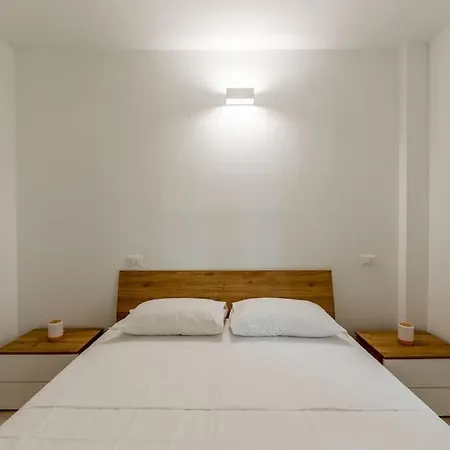 Appartement Free Parking - 1 Min Metro To Duomo - Loft Moderno