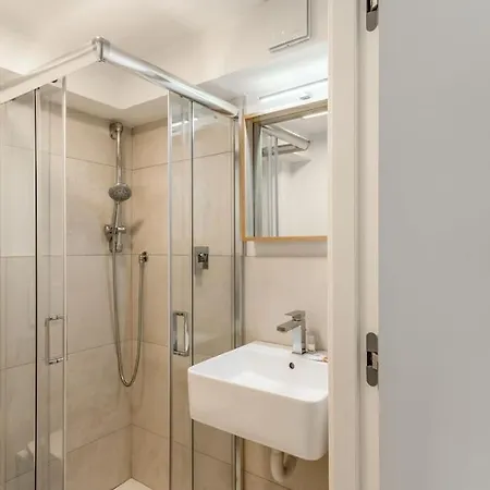 Lejlighed Free Parking - 1 Min Metro To Duomo - Loft Moderno *