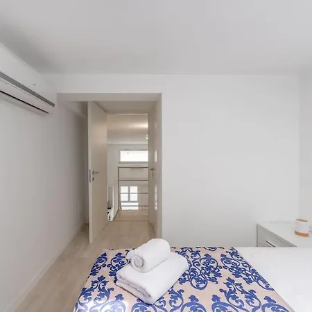Free Parking - 1 Min Metro To Duomo - Loft Moderno * Milaan