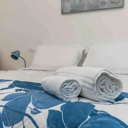 Moderno Nel Cuore Dei Navigli Appartement