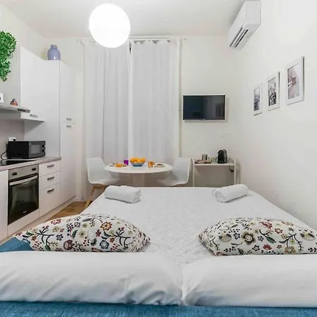 Appartement Moderno Nel Cuore Dei Navigli