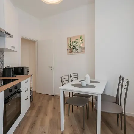 Apartman I Host - Campiglio 13 Milánó