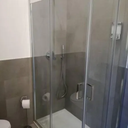 Daire Bilocale Zona Isola 200 Mt Metro Mm3 Maciachini - J2 Milano