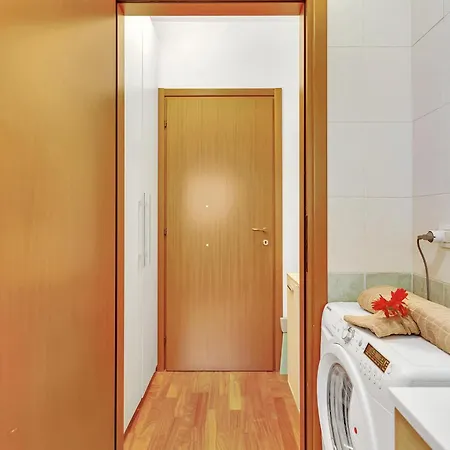 Daire Alessia's Flat - Perini