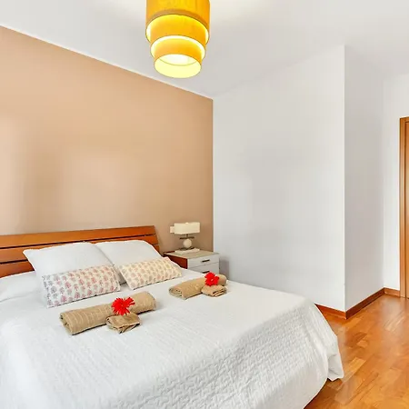 Alessia's Flat - Perini