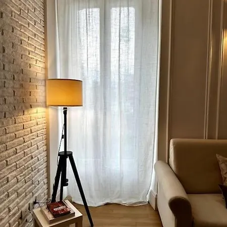 Apartment Isola Living Mailand