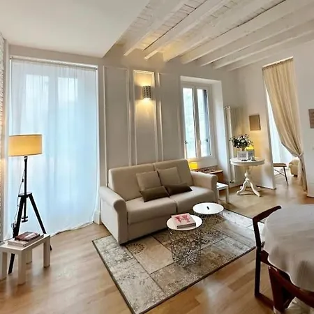 Isola Living Apartment Mailand