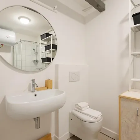 Cadore - Urban Retreat Apartment! Daire *